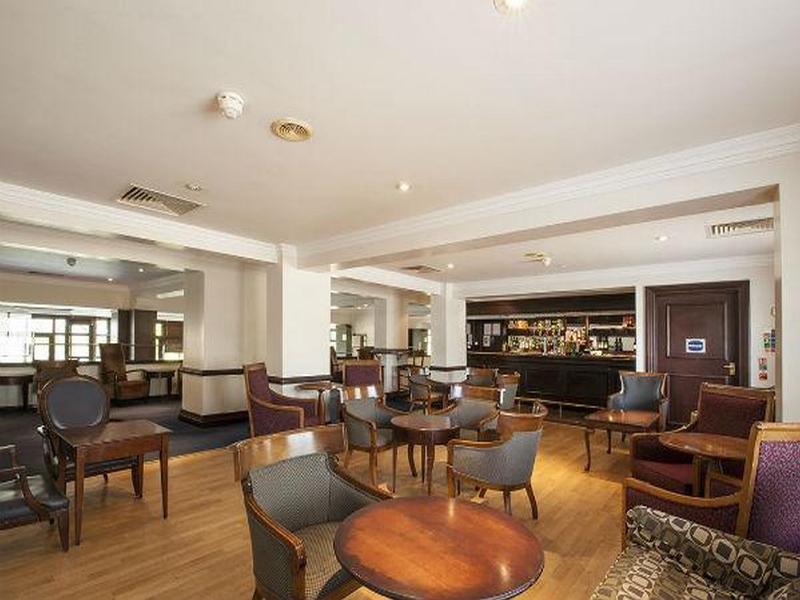 Travelodge Bath Waterside ภายนอก รูปภาพ