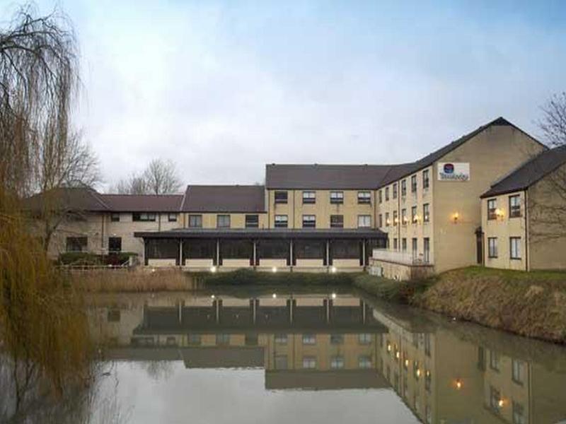 Travelodge Bath Waterside ภายนอก รูปภาพ