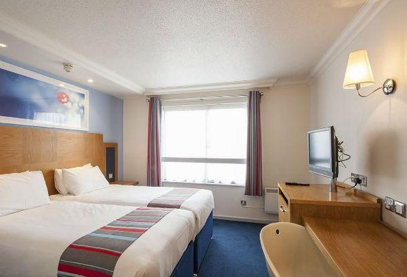 Travelodge Bath Waterside ภายนอก รูปภาพ